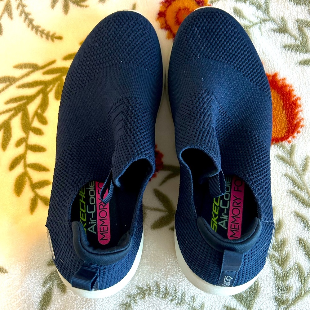 Skechers Air-Cooled Memory Foam Tennis Shoes